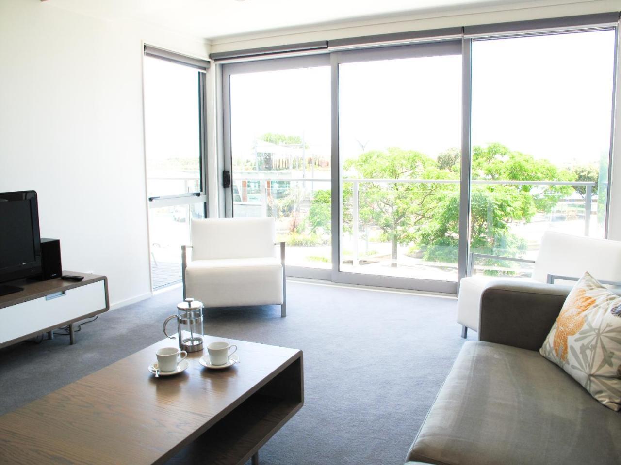 Quayside Luxury Apartments Whakatane Exterior photo